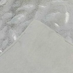 Trixie Feather Manta Estampada Gris Para Perros 100 Cm X 70 Cm -Tienda barata Tiendanimal 48773 22060618160945 2 trixie feather manta estampada gris para perros